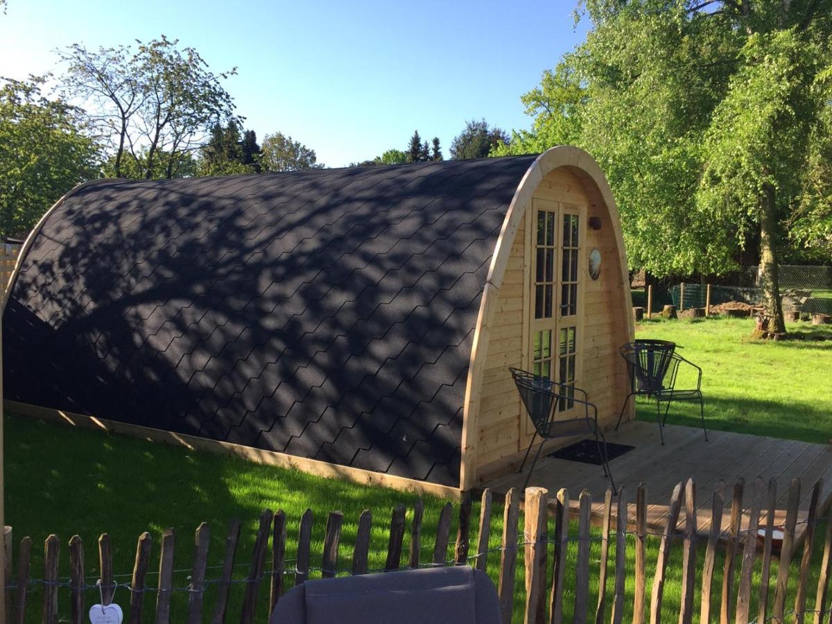 Het Koningshofje Bed and Breakfast NeerNeerpelt Exteriör bild